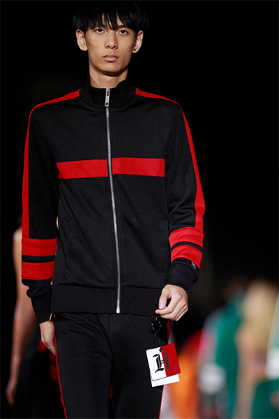 في إطار مجموعة خريف 2018 ... TOMMY HILFIGER  تُطلق عرض TOMMYNOW ICONS في شنغهاي